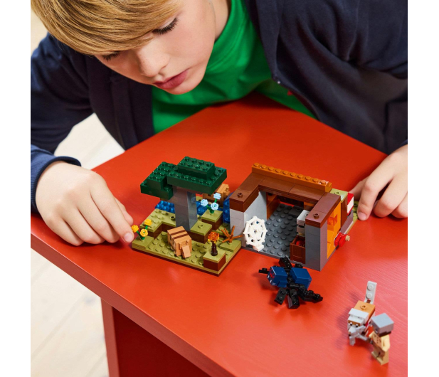 LEGO Minecraft 21269 Wyprawa do pancernikowej kopalni - 1284212 - zdjęcie 4